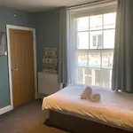 The Goldon Lion Hotel