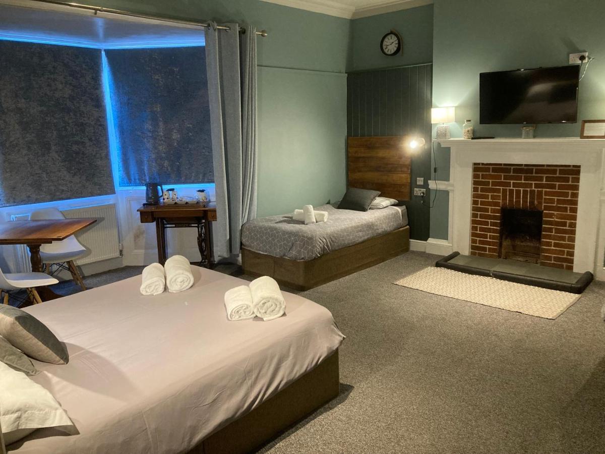 The Goldon Lion 4*