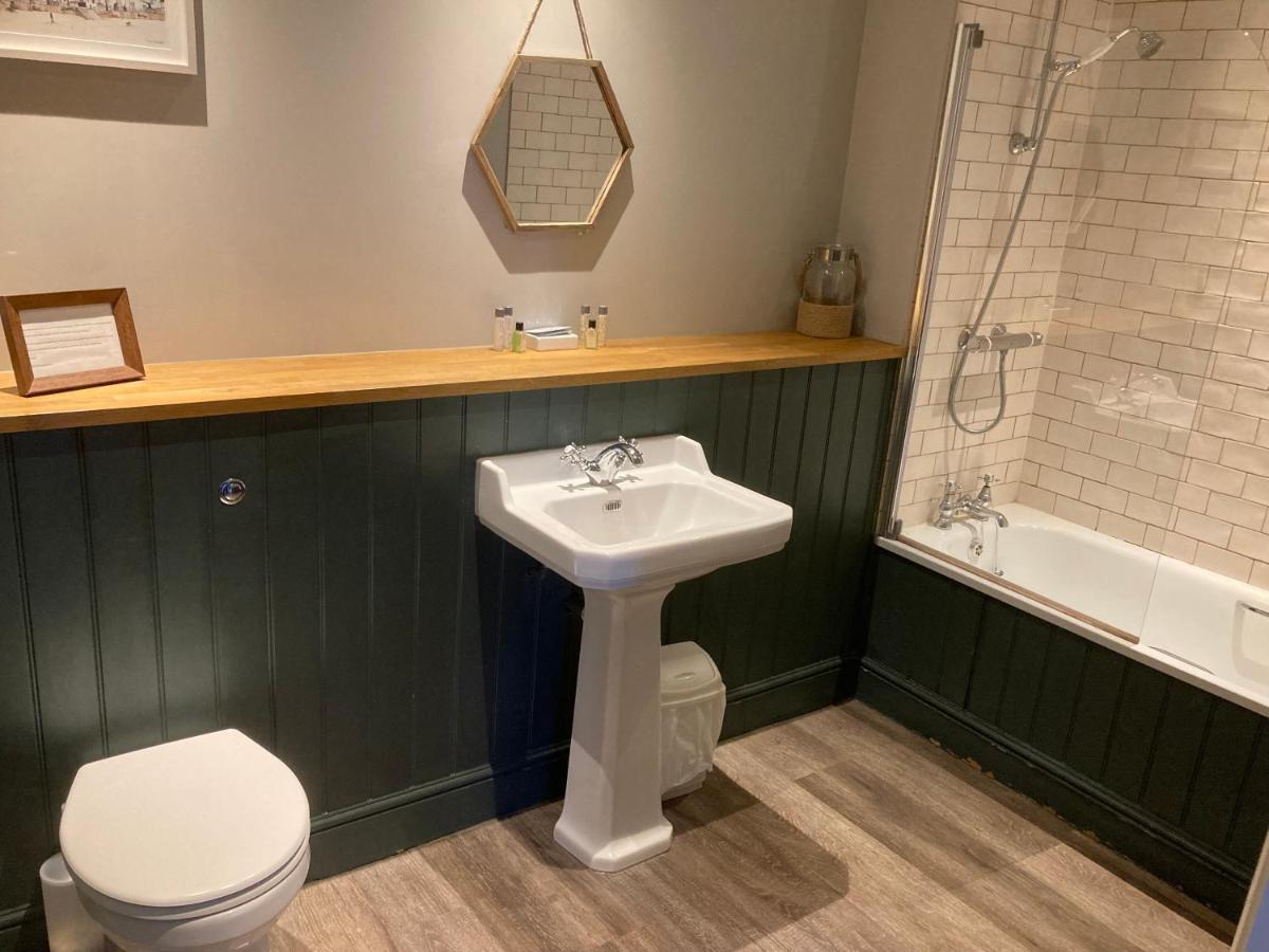 Hotel The Goldon Lion 4*
